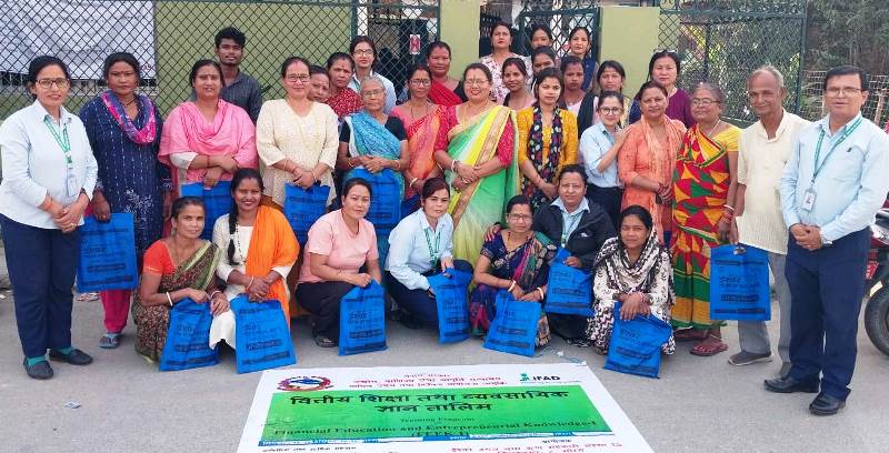 इश्वर साकोसद्धारा वित्तीय शिक्षा एवं व्यवसायिक ज्ञान तालिम